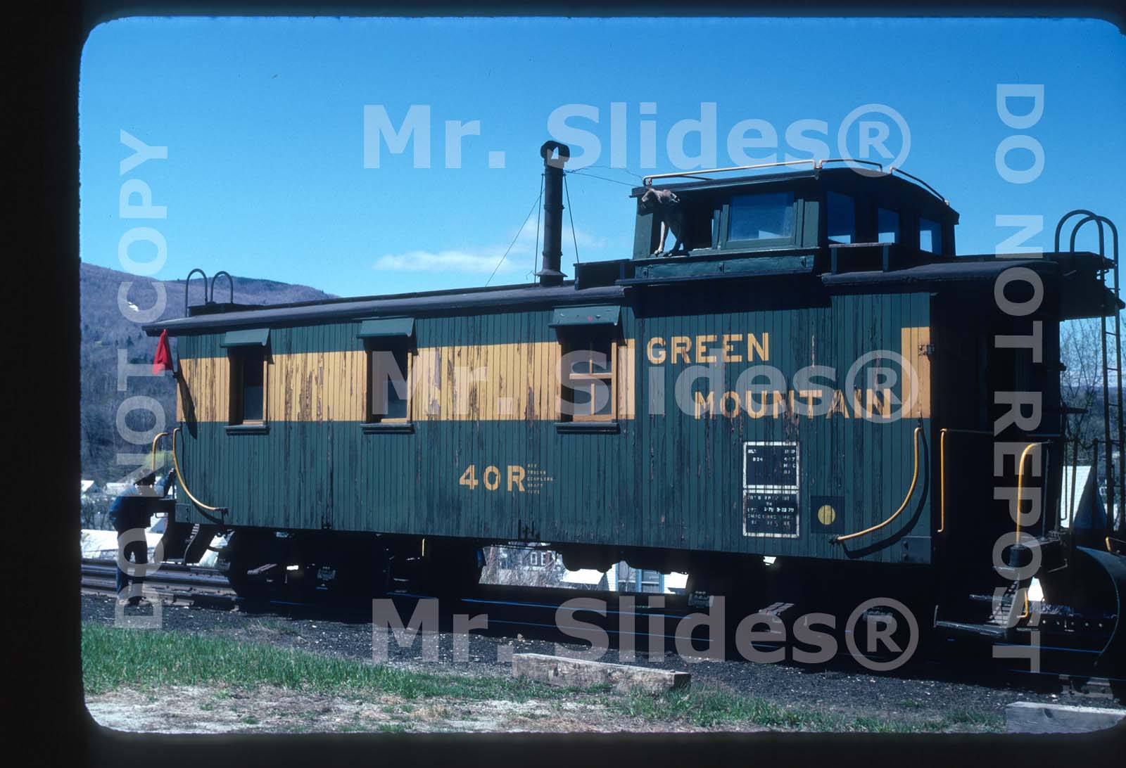 Original Slide Green Mountain Railroad Wood Caboose 40R In 1979